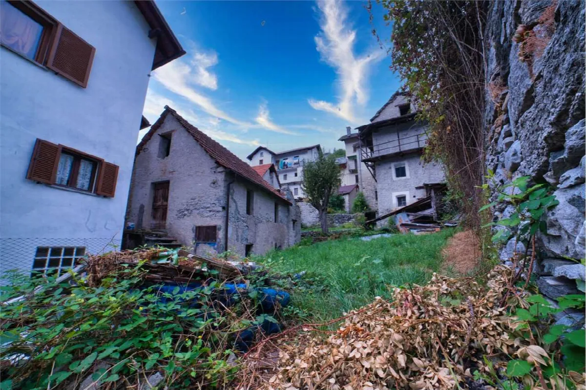 Rustico/Casale in vendita a Re - foto 3