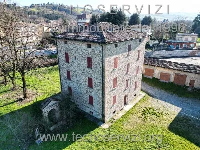 Casa Indipendente in vendita a Savignano s... - foto 2