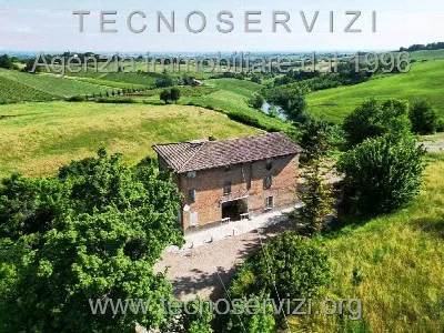 Casa Indipendente in vendita a Savignano s... - foto 2