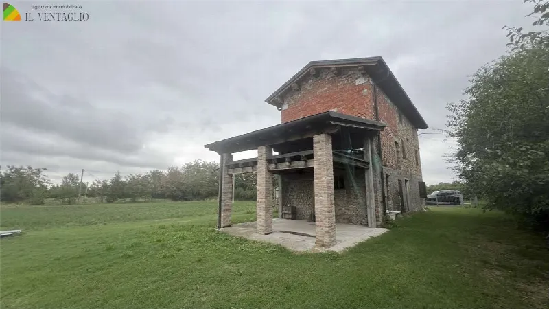 Rustico/Casale in vendita a Casalgrande - foto 1