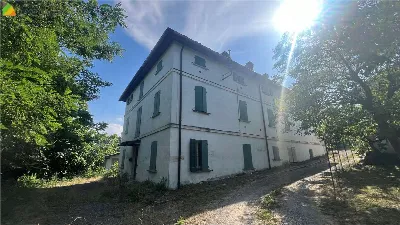Palazzo/Stabile in vendita a Castellarano - foto 1