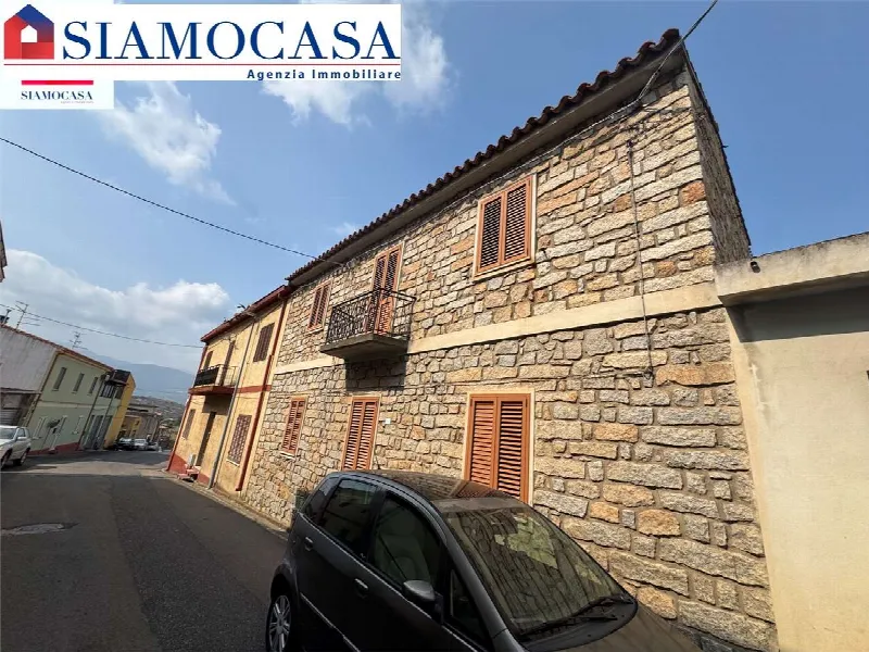 Casa Indipendente in vendita a Arbus - foto 1
