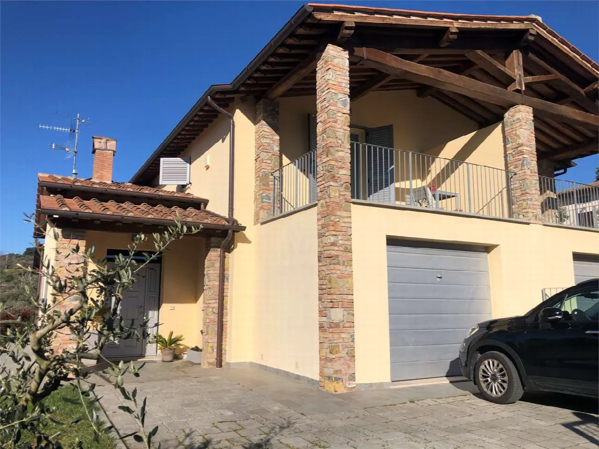 Villa in vendita a Lucignano - foto 2