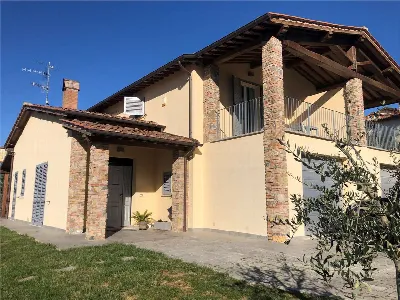 Villa in vendita a Lucignano - foto 4