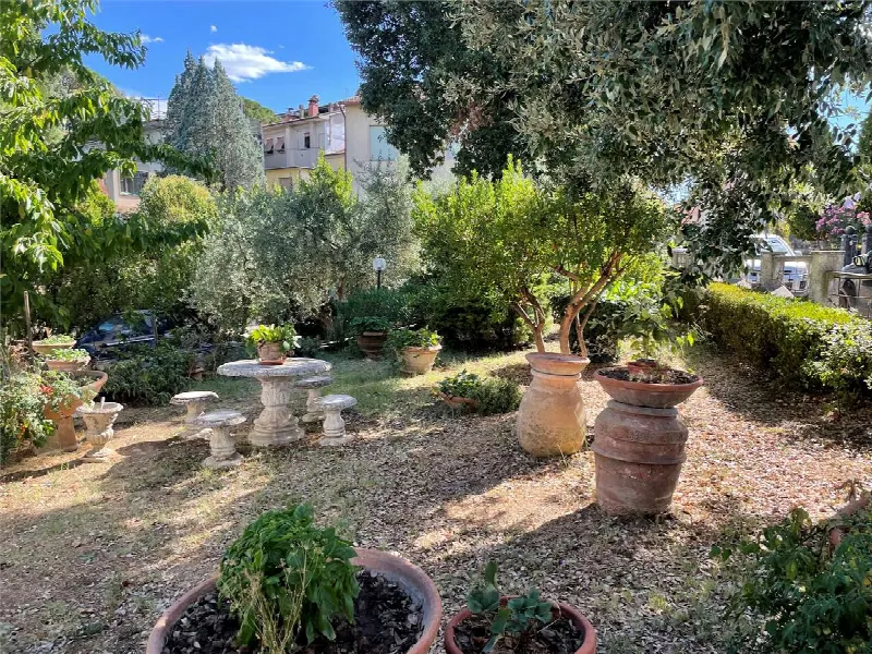 Casa Indipendente in vendita a Sinalunga - foto 1