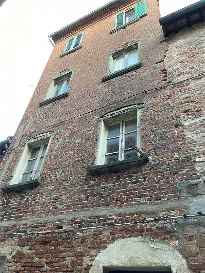 Palazzo/Stabile in vendita a Foiano della ... - foto 1