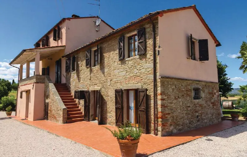 Rustico/Casale in vendita a Cortona - foto 1
