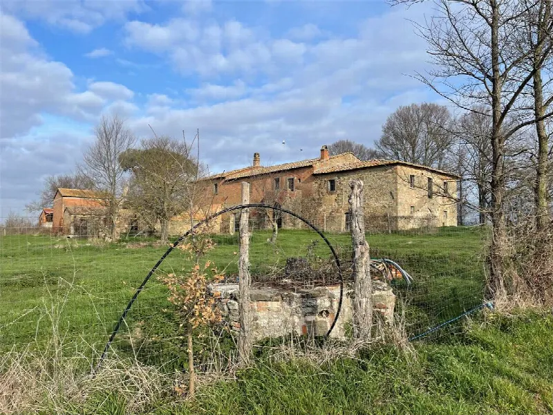 Rustico/Casale in vendita a Cortona - foto 1