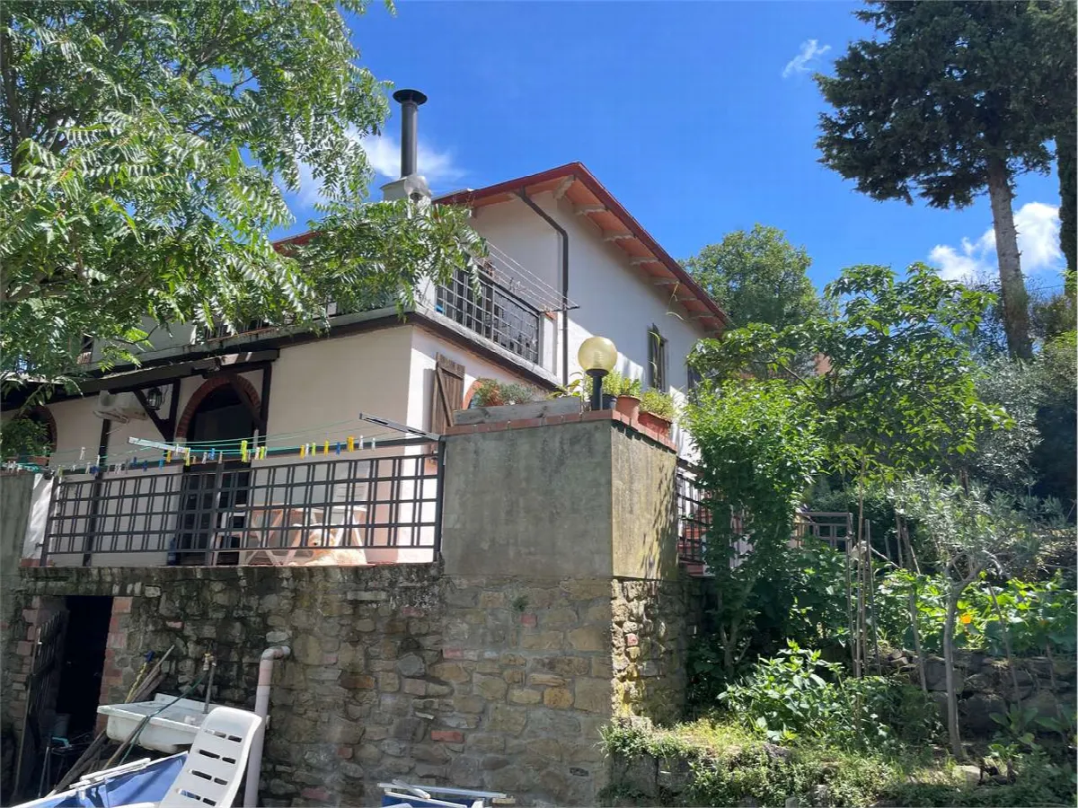 Villa in vendita a Castiglion Fiorentino - foto 2