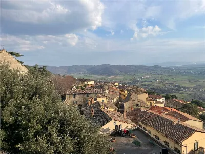 Palazzo/Stabile in vendita a Cortona - foto 1