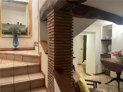 Palazzo/Stabile in vendita a Cortona - foto 10