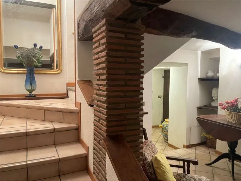 Palazzo/Stabile in vendita a Cortona - foto 10