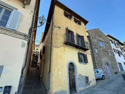 Palazzo/Stabile in vendita a Cortona - foto 2