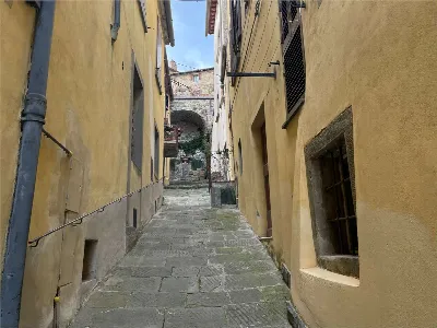 Palazzo/Stabile in vendita a Cortona - foto 4