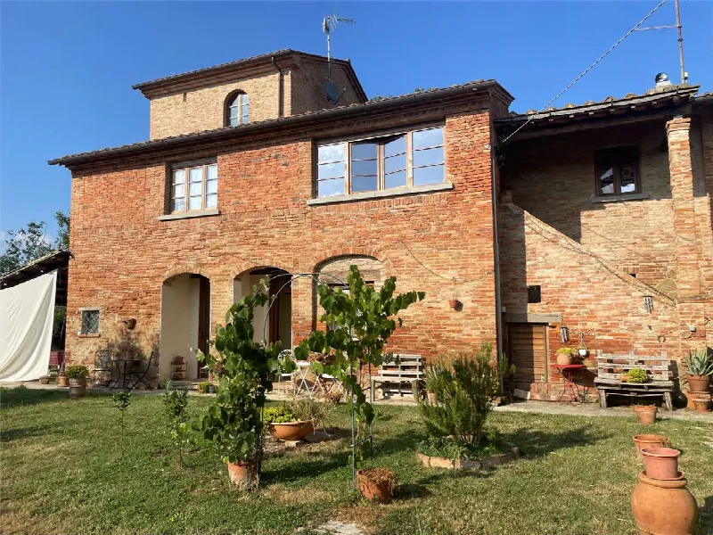Rustico/Casale in vendita a Foiano della Chiana - foto 1