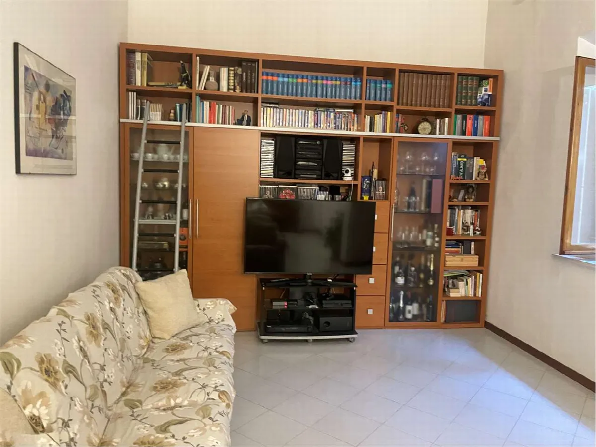 Palazzo/Stabile in vendita a Foiano della Chiana - foto 4