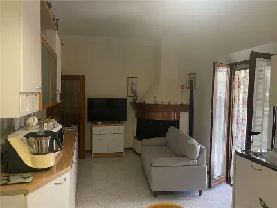 Palazzo/Stabile in vendita a Foiano della ... - foto 9