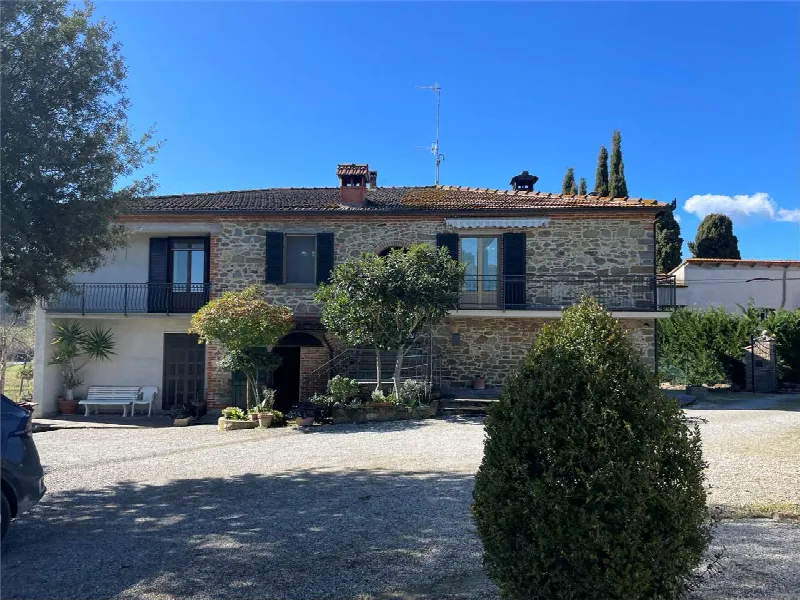 Rustico/Casale in vendita a Lucignano - foto 1