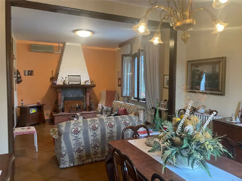 Casa Indipendente in vendita a Marciano della Chiana - foto 1