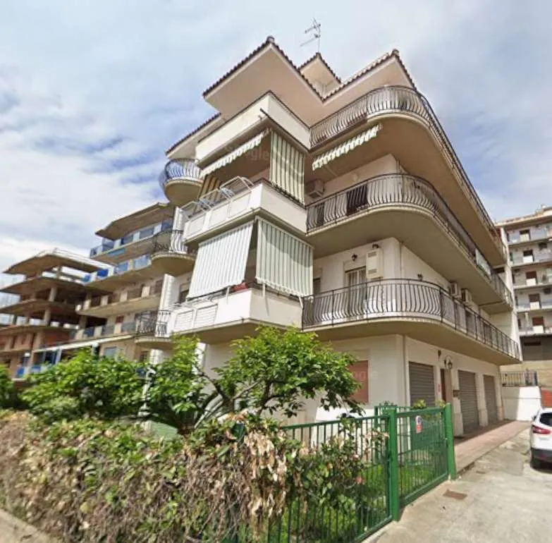 Appartamento in vendita a Roccalumera - foto 1