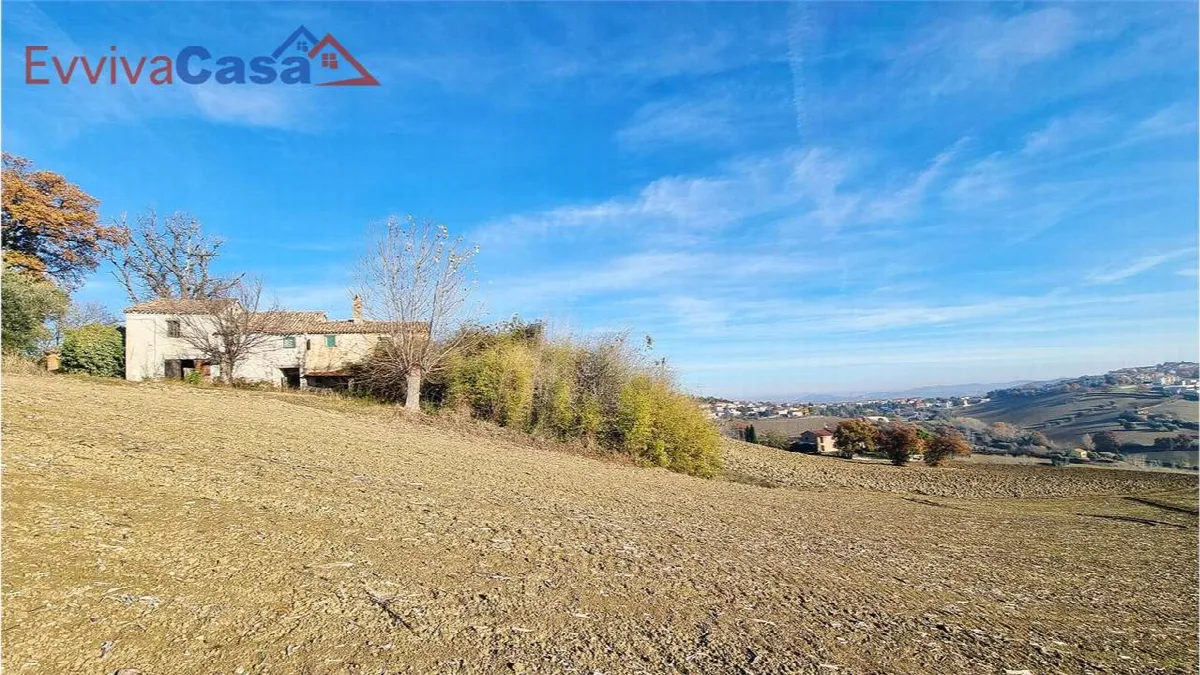 Rustico/Casale in vendita a Santa Maria Nuova - foto 3
