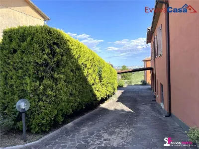 Casa Indipendente in vendita a Morro d'Alb... - foto 7