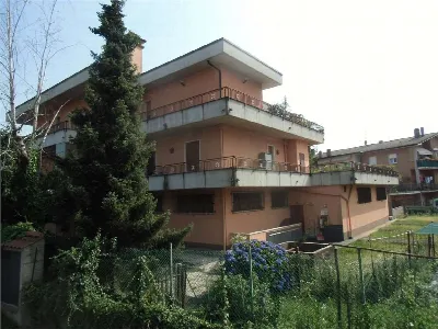 Appartamento in vendita a Varese - foto 1