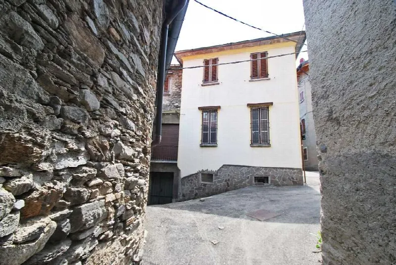 Appartamento in vendita a Dumenza - foto 1