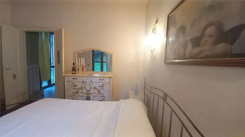 Villa in vendita a Porto Valtravaglia - foto 1