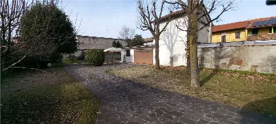 Villa in vendita a Casorezzo - foto 1