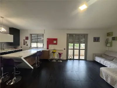 Appartamento in vendita a Varese, Giubiano... - foto 6