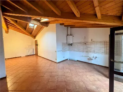 Appartamento in vendita a Lozza - foto 9