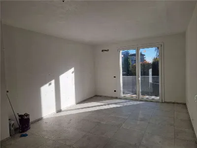 Appartamento in vendita a Varese, Giubiano... - foto 9