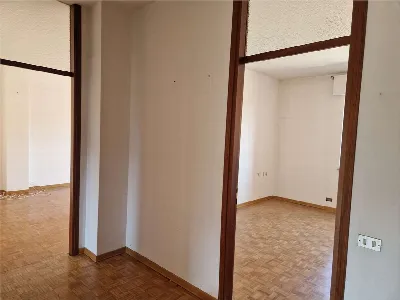 Appartamento in vendita a Varese, Centro, ... - foto 10