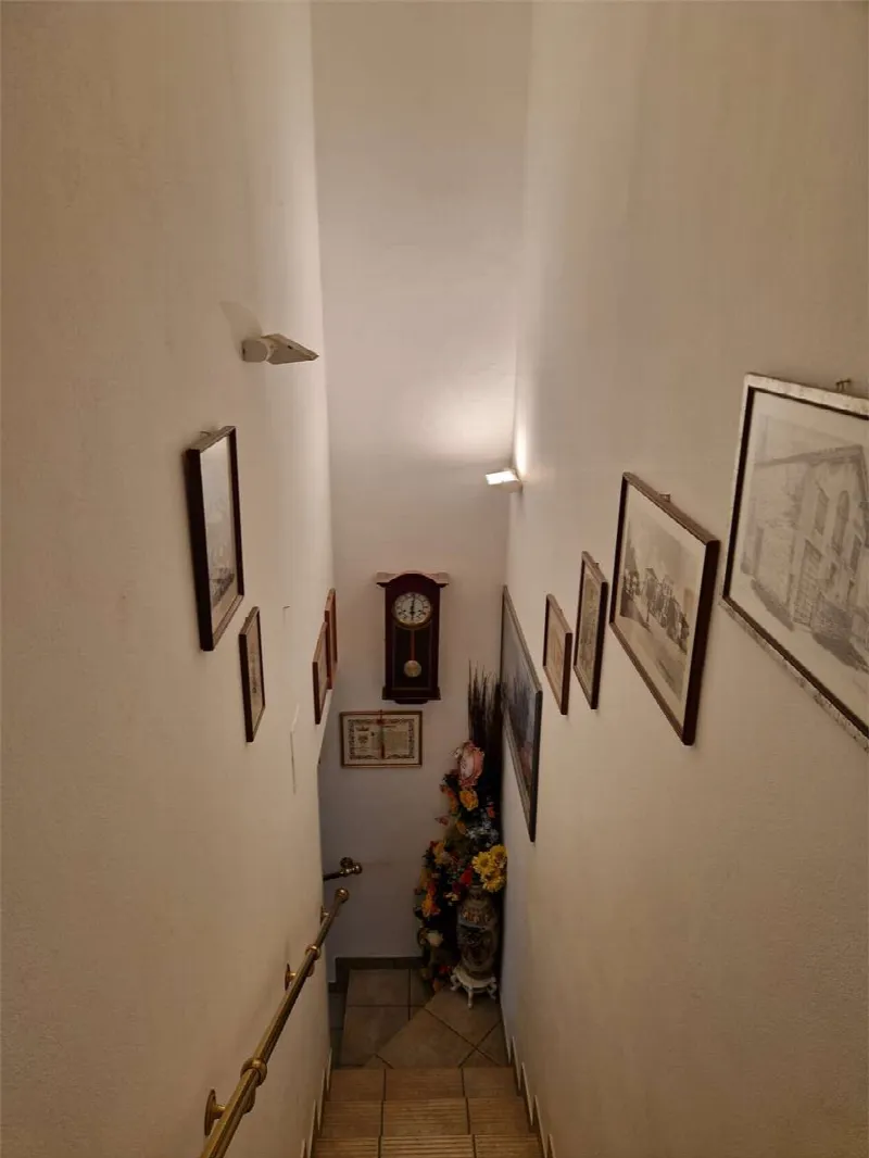 Appartamento in vendita a Cairate - foto 5