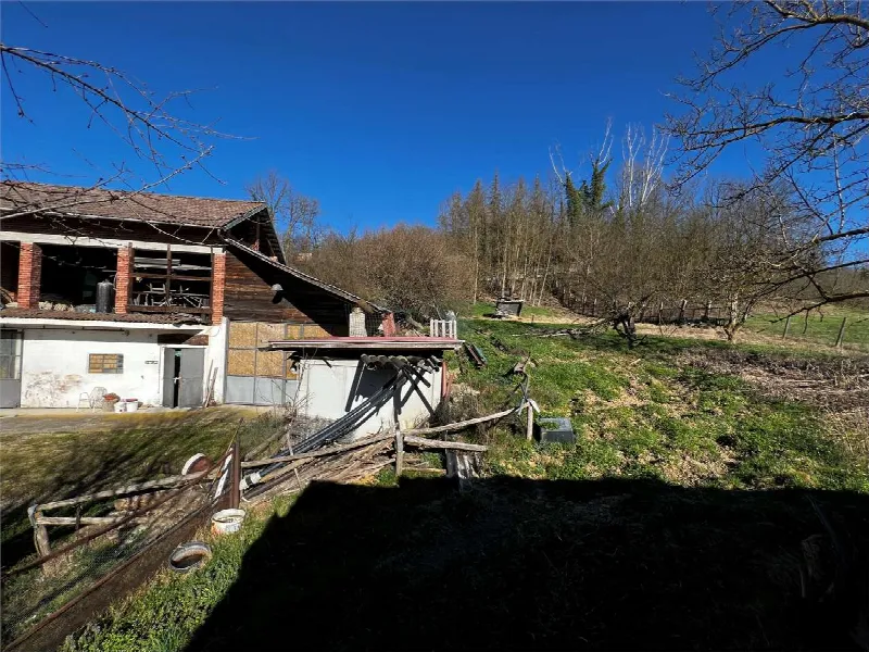 Rustico/Casale in vendita a Monale - foto 4