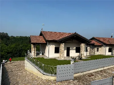 Villa in vendita a Asti - foto 1