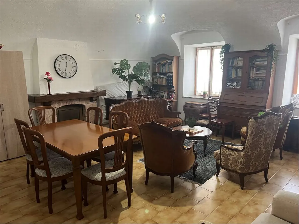 Rustico/Casale in vendita ad Asti, Serravalle, Mombarone - foto 3