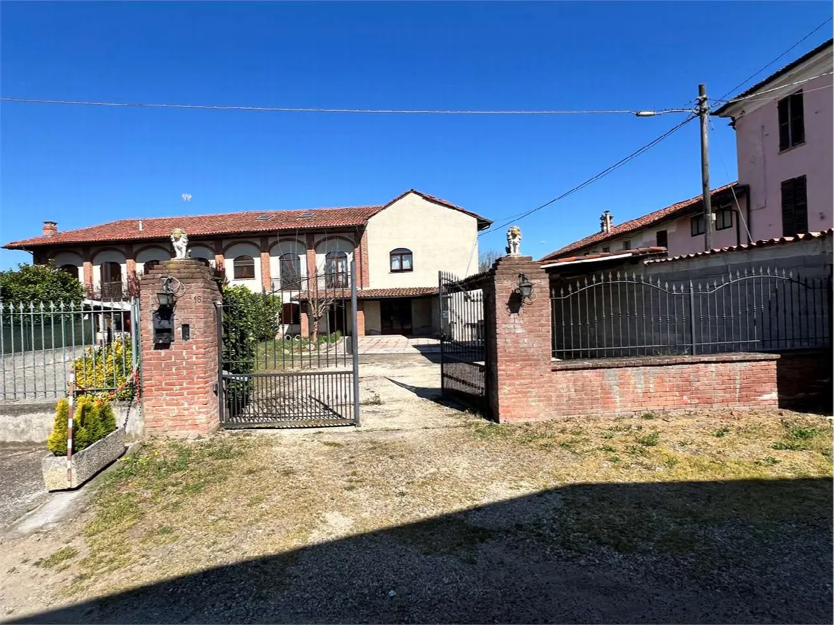 Rustico/Casale in vendita a Villafranca d'Asti - foto 2