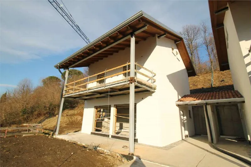 Villa in vendita a Ello - foto 2