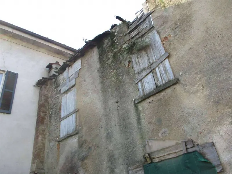 Rustico/Casale in vendita a Oggiono - foto 1