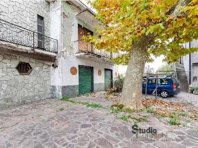 Palazzo/Stabile in vendita a Olginate - foto 4