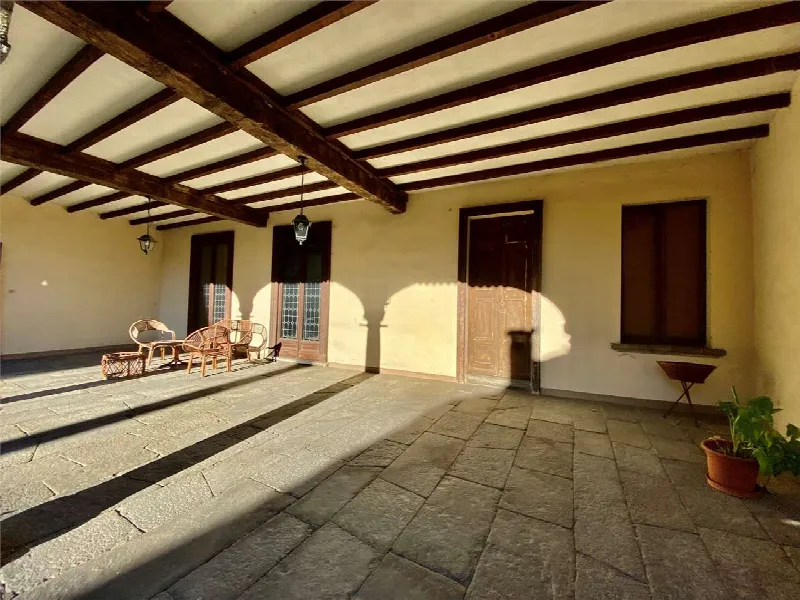 Palazzo/Stabile in vendita a Molteno - foto 3