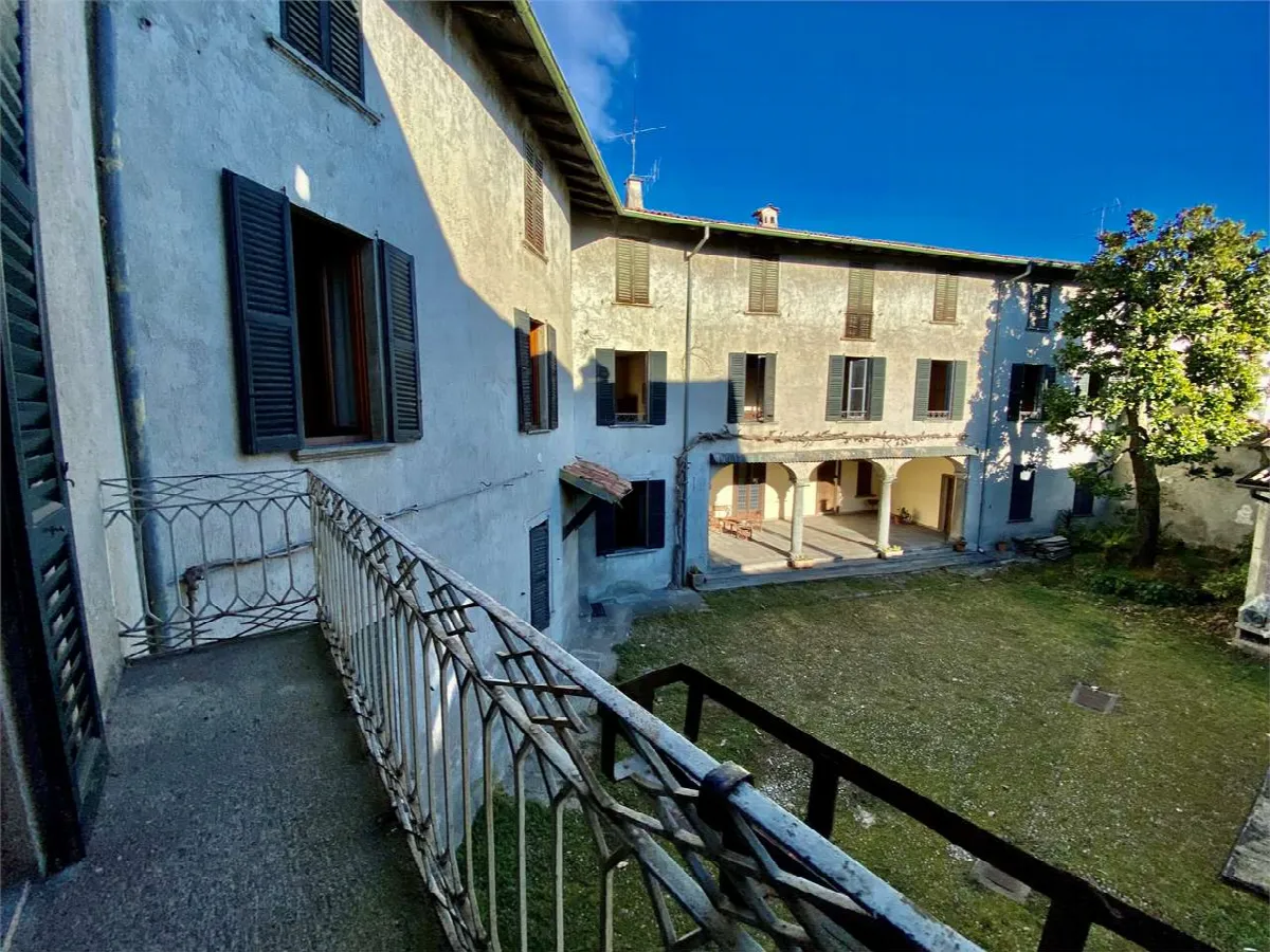Palazzo/Stabile in vendita a Molteno - foto 5