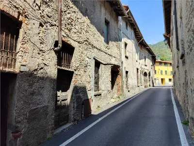 Rustico/Casale in vendita a Galbiate - foto 3