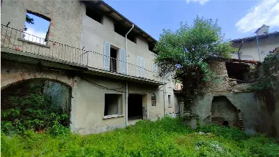 Rustico/Casale in vendita a Ello - foto 1