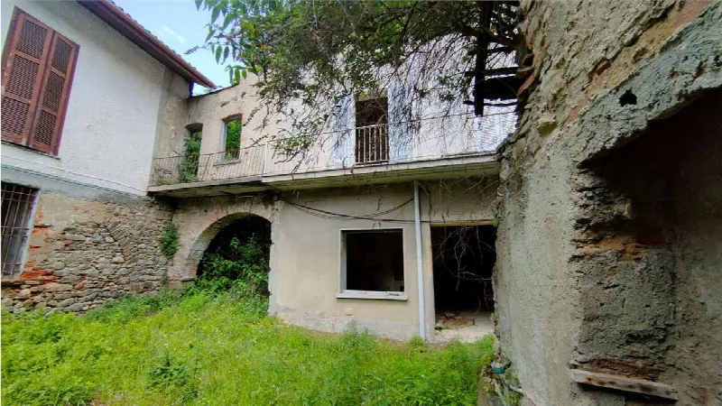 Rustico/Casale in vendita a Ello - foto 2
