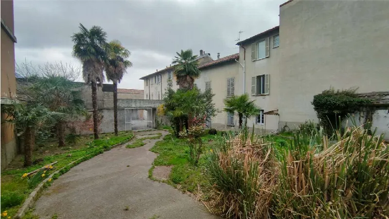Palazzo/Stabile in vendita a Lecco - foto 2