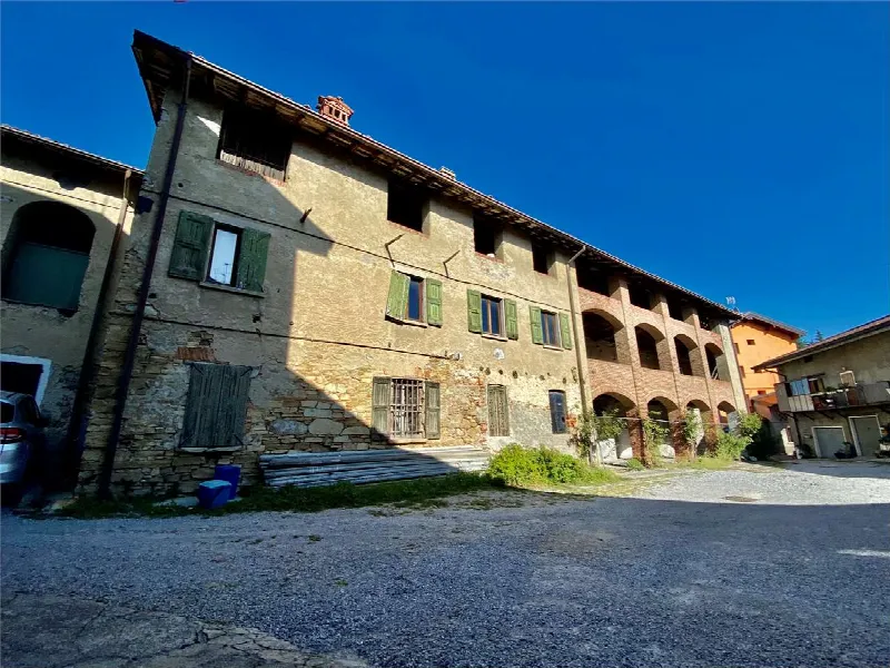 Palazzo/Stabile in vendita a Garbagnate Monastero - foto 2