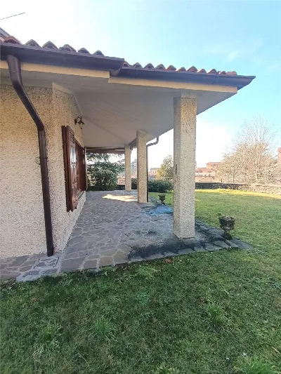 Villa in vendita a Ello - foto 10